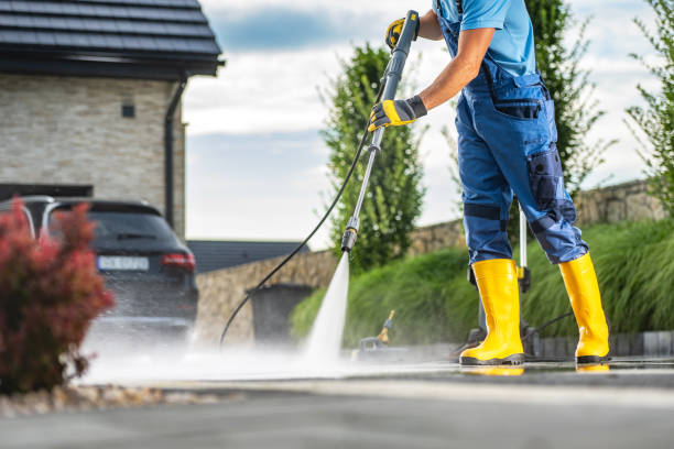 Why Choose Our Certified Pressure Washing Experts for Your Project Needs in Palm Shores, FL?